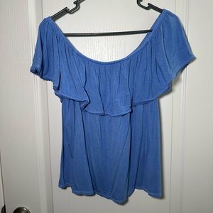 ⚡️3/$18⚡️ off the shoulder top
